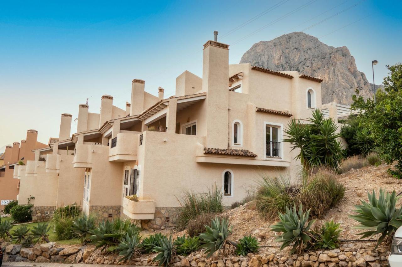 Charming Townhouse With Sea Views & Pool In Altea Villa Calpe Kültér fotó