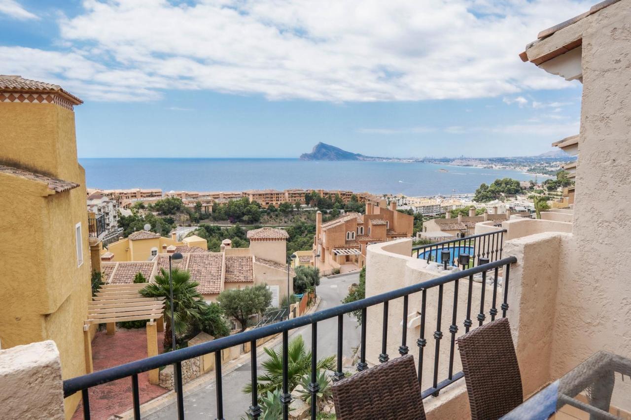 Charming Townhouse With Sea Views & Pool In Altea Villa Calpe Kültér fotó